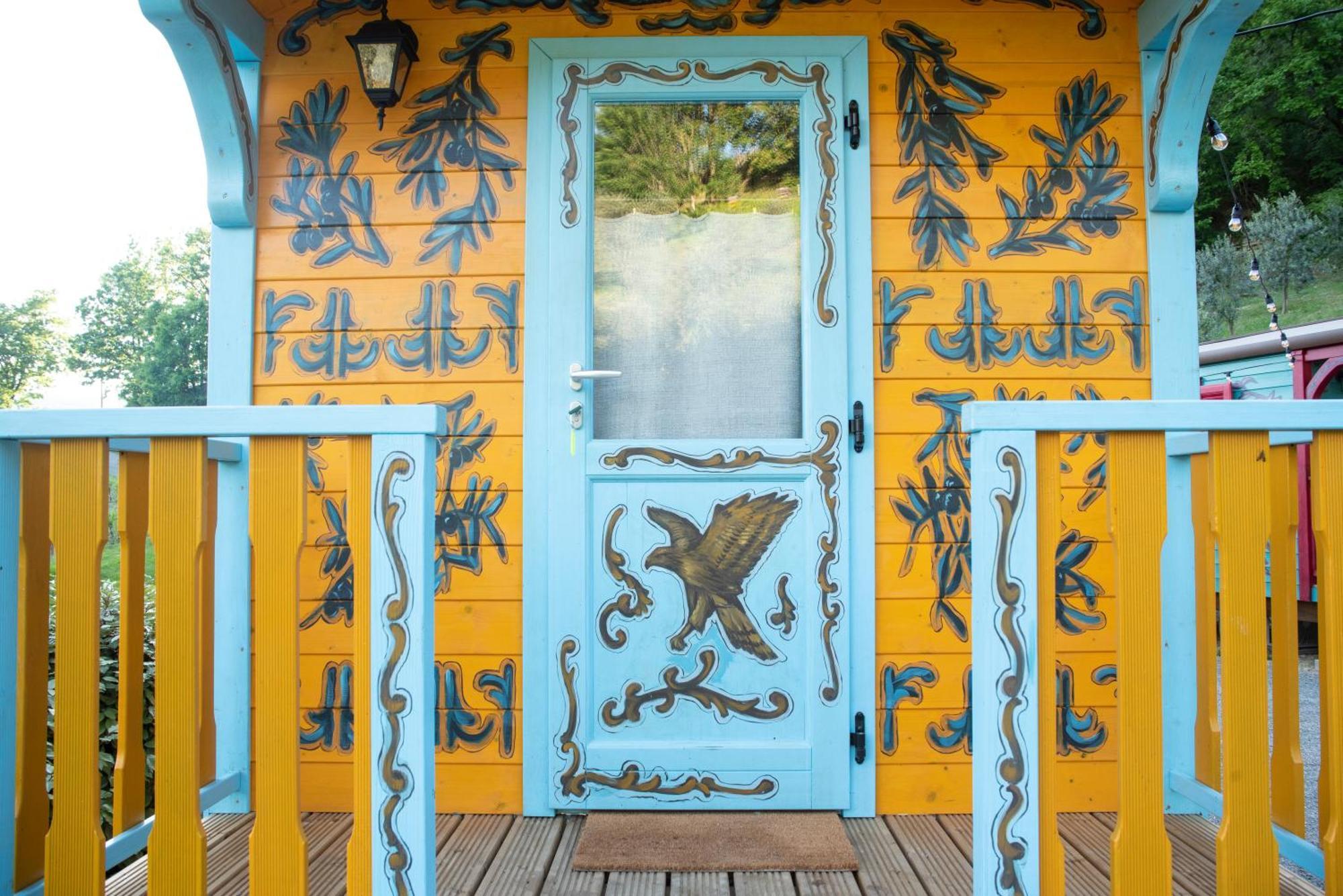Agriturismo La Rovere - I Carrozzoni Gitani Коссано-Бельбо Экстерьер фото